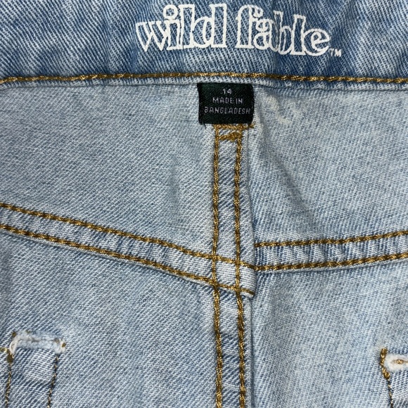 NEW frayed Jean shorts plus size 32 waist - Picture 4 of 8